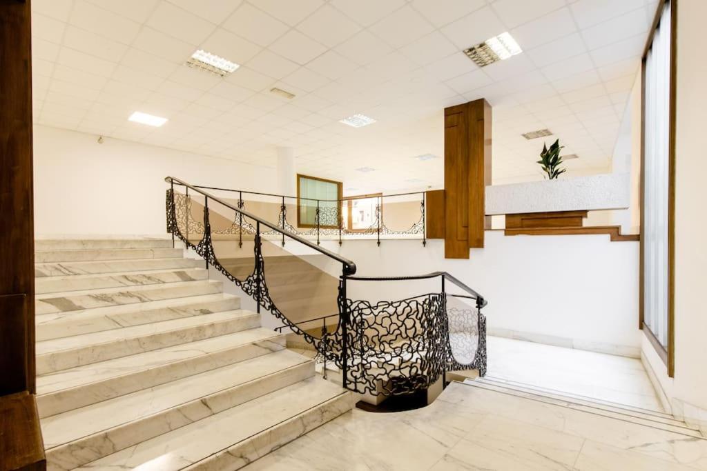 Charming Studio Next To The Duomo Florenz Exterior foto