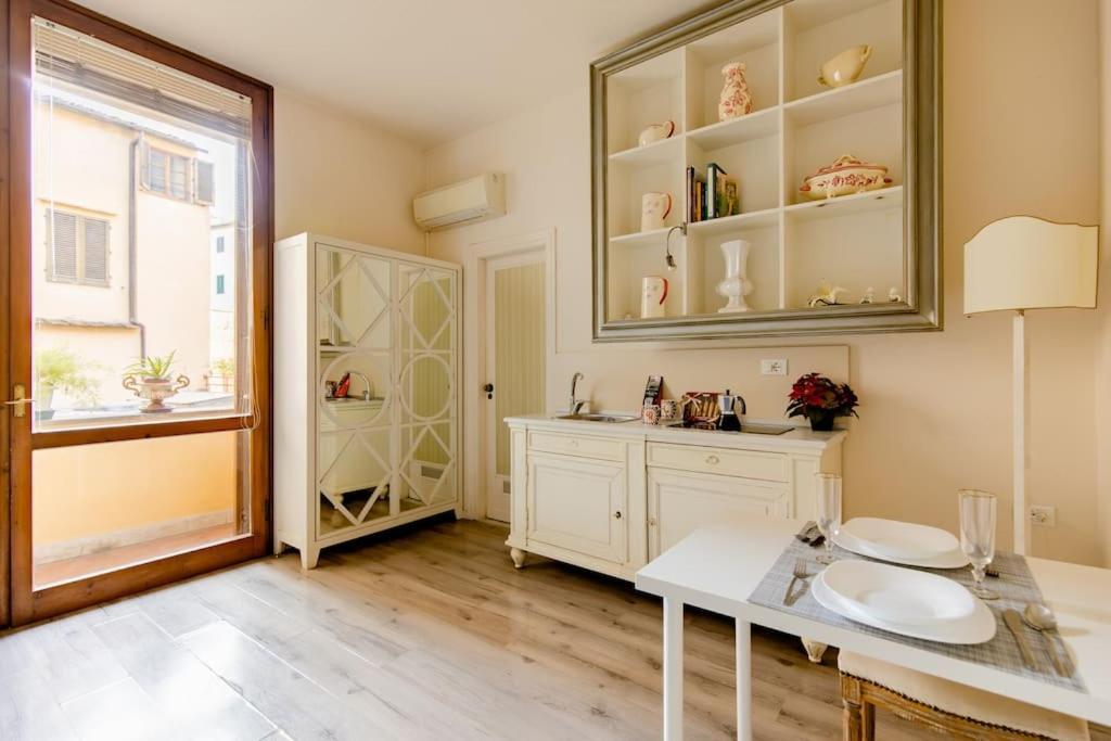 Charming Studio Next To The Duomo Florenz Exterior foto